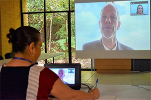 Titular de la Semahn asiste al Foro Virtual Herramientas Educativas sobre Cambio Climático