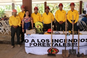 Participa SEMAHN en cuarta Feria de Prevención de Incendios Forestales,