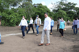 Titular de la SEMAHN acompaña al Gobernador al arranque de la Campaña de Reforestación "Sembrando Vida"