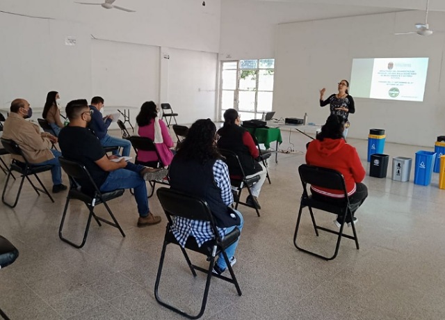 Semahn impulsa cambio de hábitos para evitar la generación de plásticos