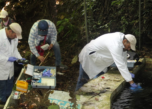 Semahn analiza calidad del agua en la Reserva de la Biósfera El Triunfo