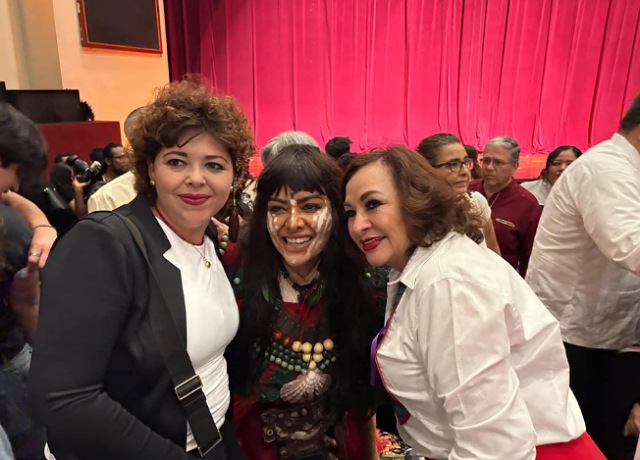 ¡Se estrenó la increíble obra de teatro Tzakbu, La Reina Roja en el Teatro de la Ciudad Emilio Rabasa!