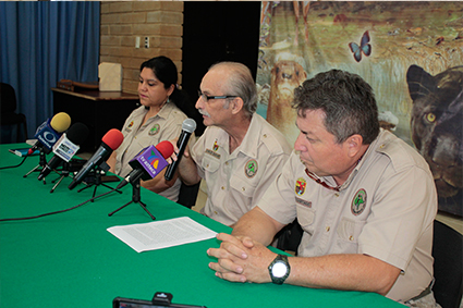 Conferencia de Prensa "Venados cola blanca atacados por perros ferales en ZOOMAT"